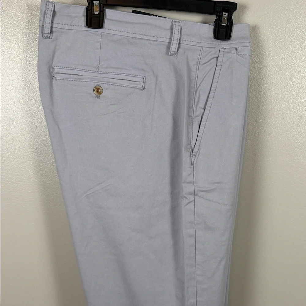 Liverpool Relaxed Straight Chino Pants in Light Gray